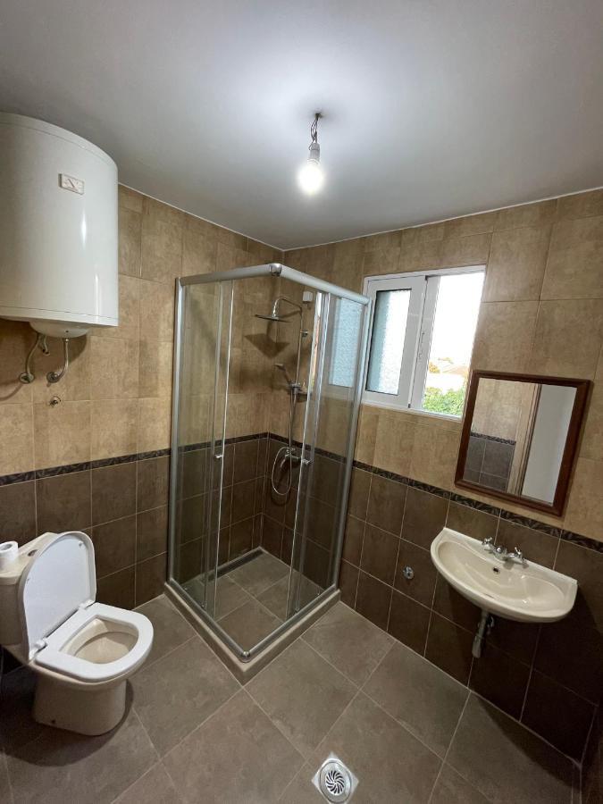 Entire Spacious Apartment With Free Parking Podgorica Zewnętrze zdjęcie
